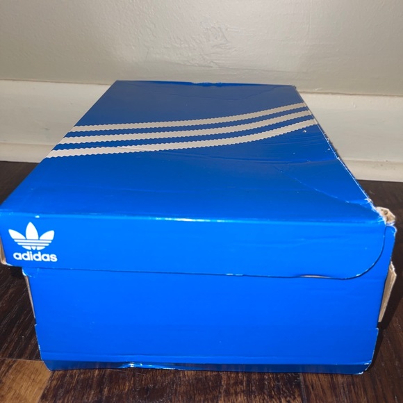 New adidas “Originals Superstar 80s ”SNS Kinenbi (FY0642) Size 6 Damaged Box - Picture 7 of 7